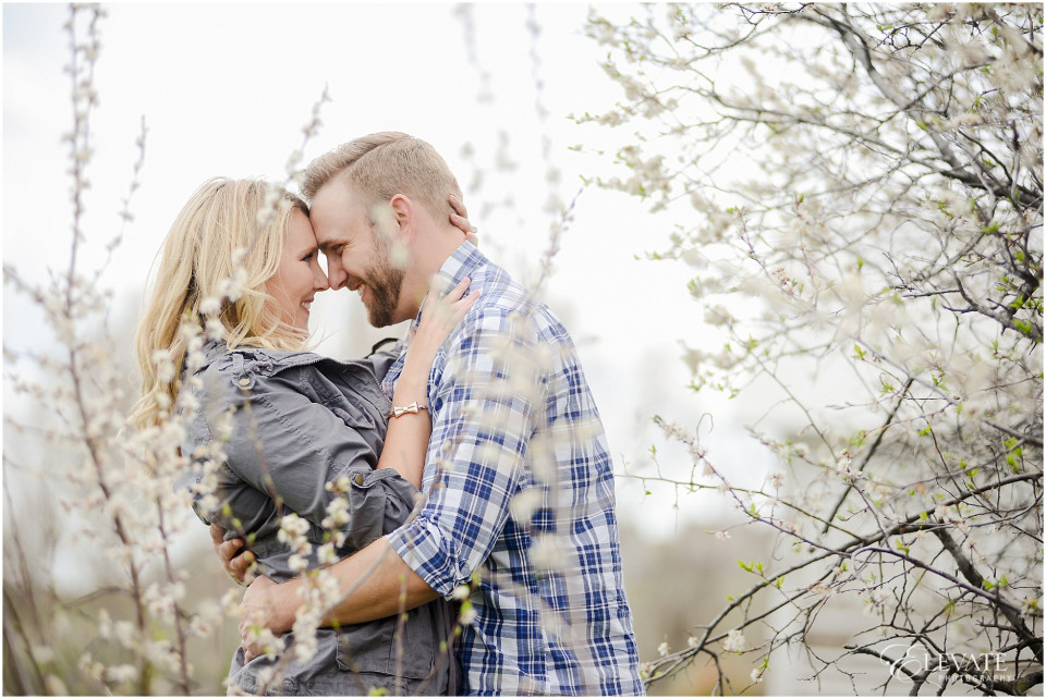 Vintage Themed Engagement Photos_0010