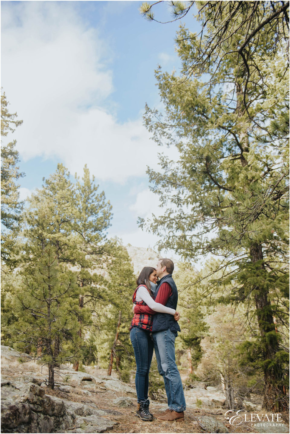 evergreen-engagement-session-winter_0004