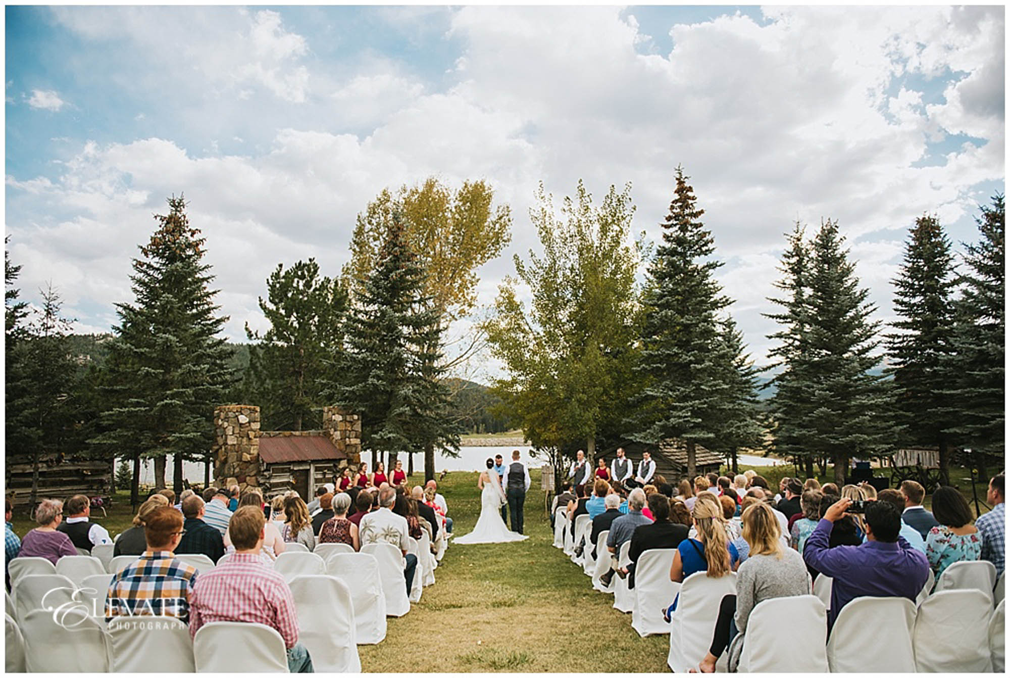The Barn at Evergreen Memorial Park Wedding Photos