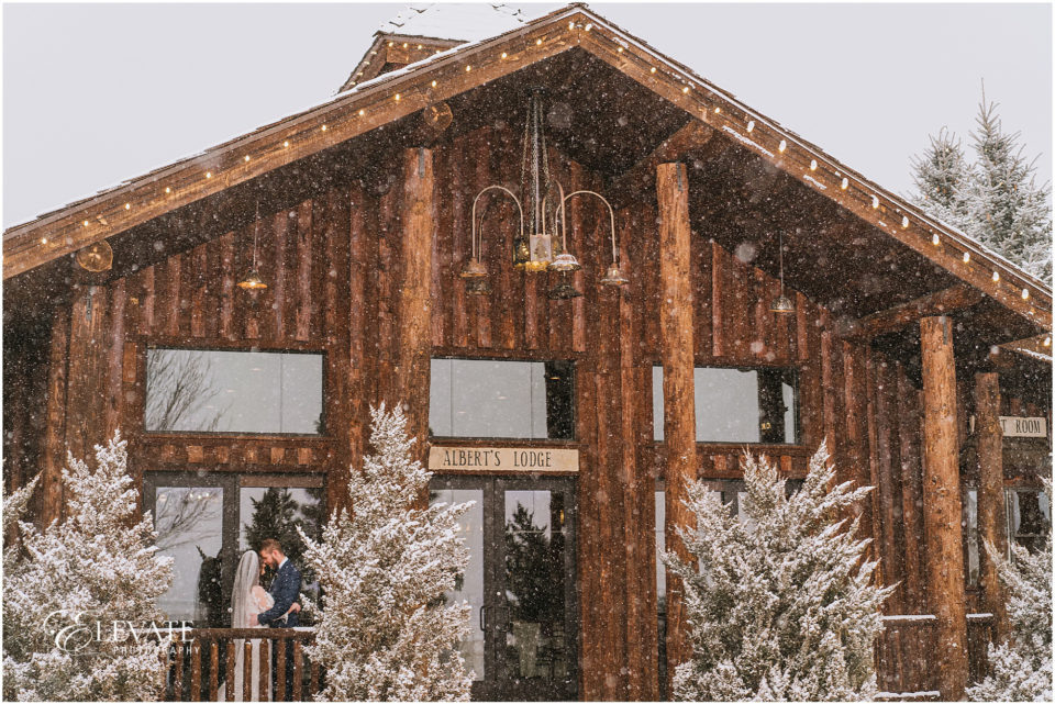 Spruce Mountain Ranch Winter Wedding Photos