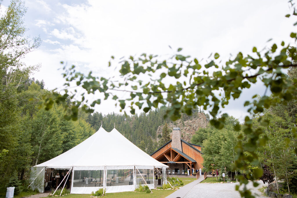 Tent and Building Facilities at Blackstone Rivers Ranch