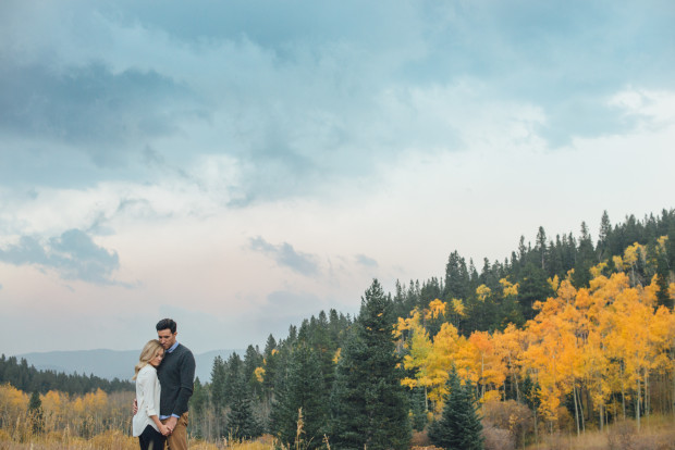 golden gate canyon colorado fall engagement photos
