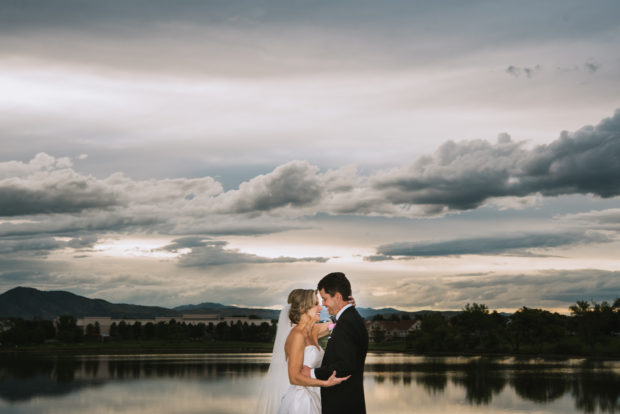 the-barn-at-raccoon-creek-wedding-photos-40